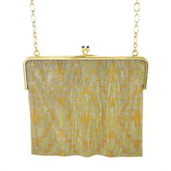 French tri-coloured gold mesh purse, with 18ct gold bar clasp and 18ct gold oval link chain, with cabochon sapphire set clasp, eagle hallmark