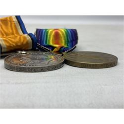 Family group of five WW1 medals for the East Yorkshire regiment comprising trio of 1914-15 Star, British War Medal and Victory medal awarded to 13-368 Pte. C. Padget; and British War Medal and Victory Medal to 201829 Pte. H.W. Padget; all with ribbons (5)
