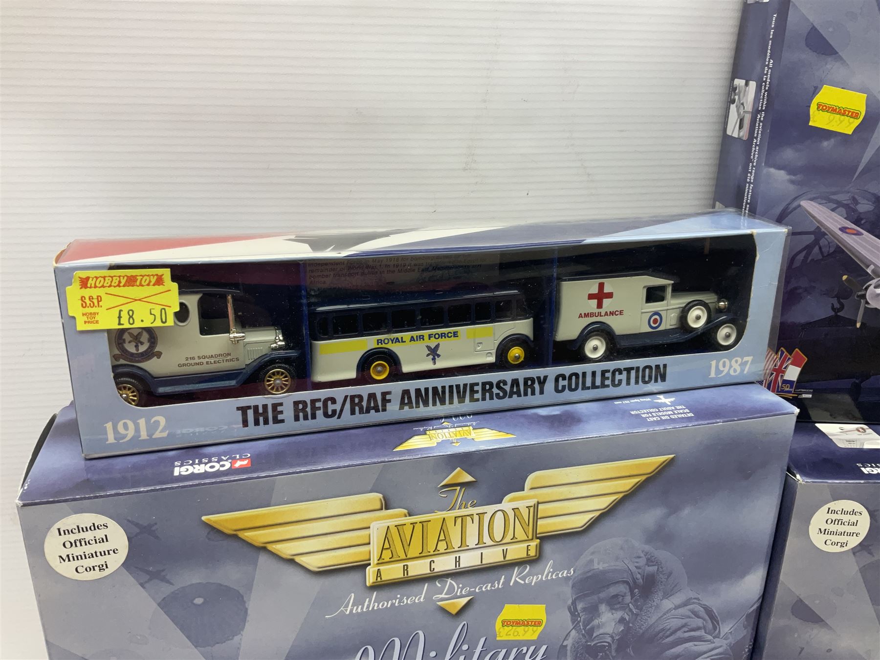 Corgi/Lledo - small collection of modern die-cast vehicles to include Corgi Aviation Archive 1:144 scale aircrafts 47111, 47301 and 47506; Lledo The RFC/RAC Anniversary Collection; quantity of Lledo Days Gone and Corgi models boxed and loose etc 