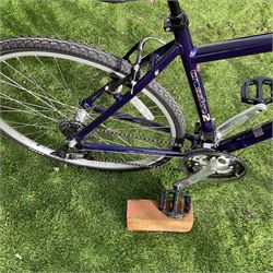 Carrera CrossFire 2 bike, 24 speed, SRAM gear shifters, padded brakes, 20” frame  - THIS LOT IS TO BE COLLECTED BY APPOINTMENT FROM DUGGLEBY STORAGE, GREAT HILL, EASTFIELD, SCARBOROUGH, YO11 3TX