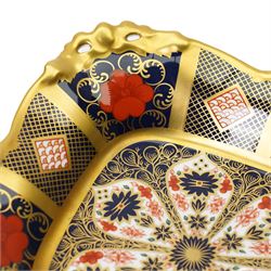 Royal Crown Derby Imari 1128 pattern square footed basket/dish, boxed, W23cm; together with two further pairs of vases in the same pattern, H9.5cm and H7cm (5)