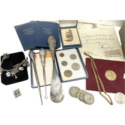 King George III 1817 halfcrown, Queen Victoria 1891 halfcrown, approximately 80 grams of Great British pre 1947 silver halfcrowns, commemorative crowns, pre-decimal pennies, World stamps in albums and loose, silver charm bracelet and other miscellaneous items 