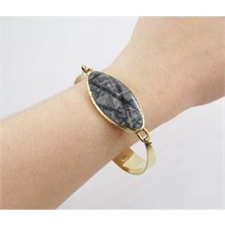 9ct gold oval Picasso jasper wide bangle by C W Sellors, Sheffield 2003