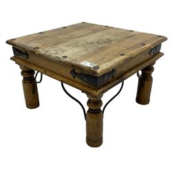 20th century Indian hardwood Thakat occasional table, with wrought iron fittings and brackets