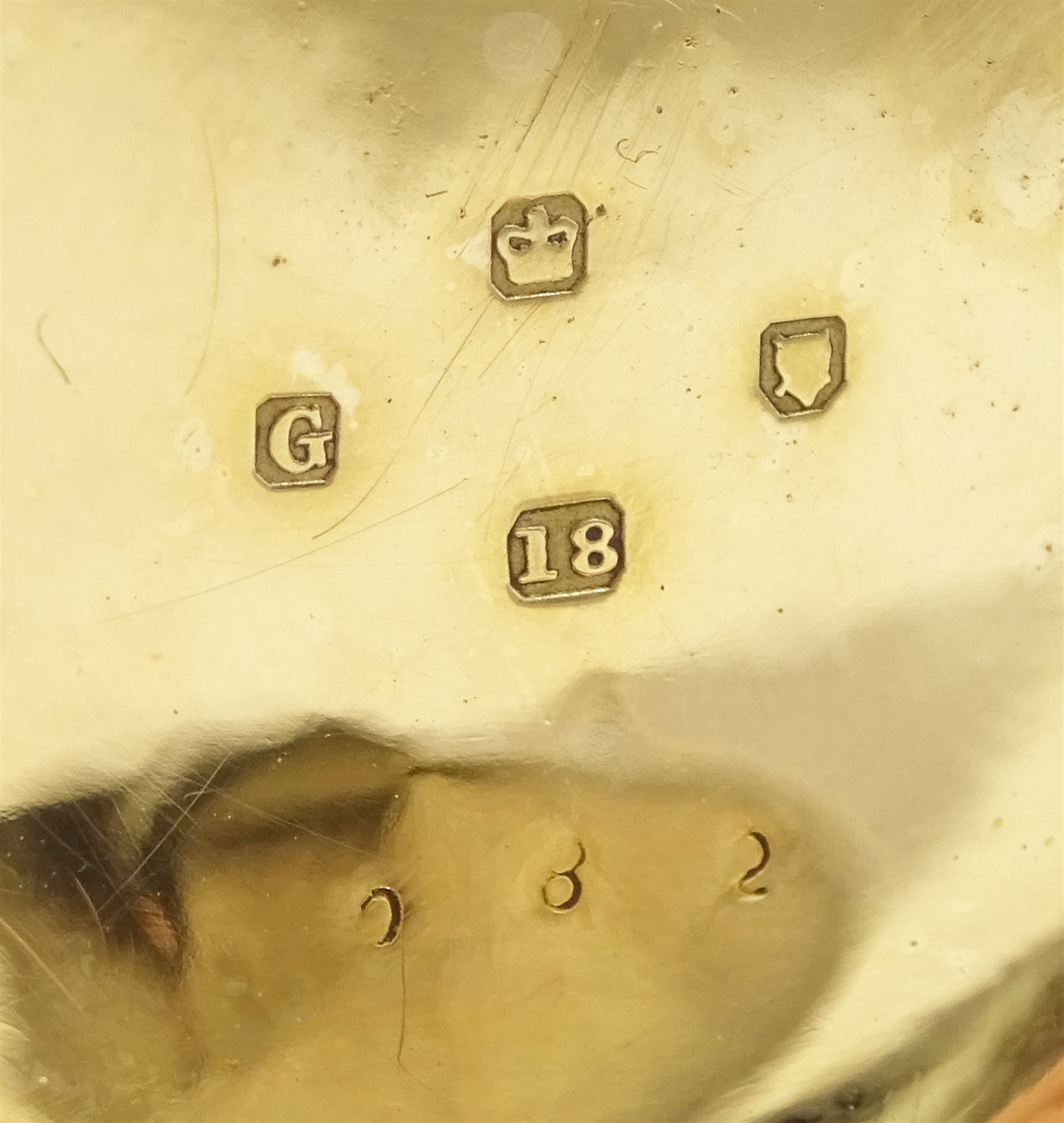 Victorian 18ct gold open face fusee lever pocket watch by T G Tate, Winterton, No. 9082, gilt dial with Roman numeral hour markers, case with engraved foliate decoration, London 1882