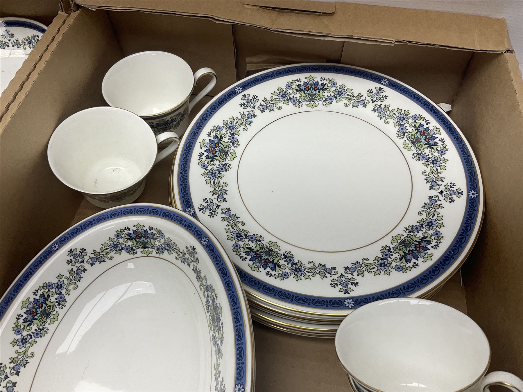 Royal Doulton Venetia patter dinner and tea wares, to include cups, saucers, dinner plates, small bowls, serving bowls, etc, in two boxes 