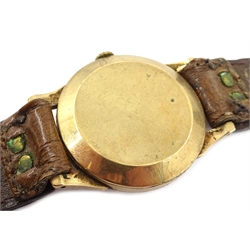  Smith's De Luxe 9ct gold wristwatch hallmarked in original leather case  