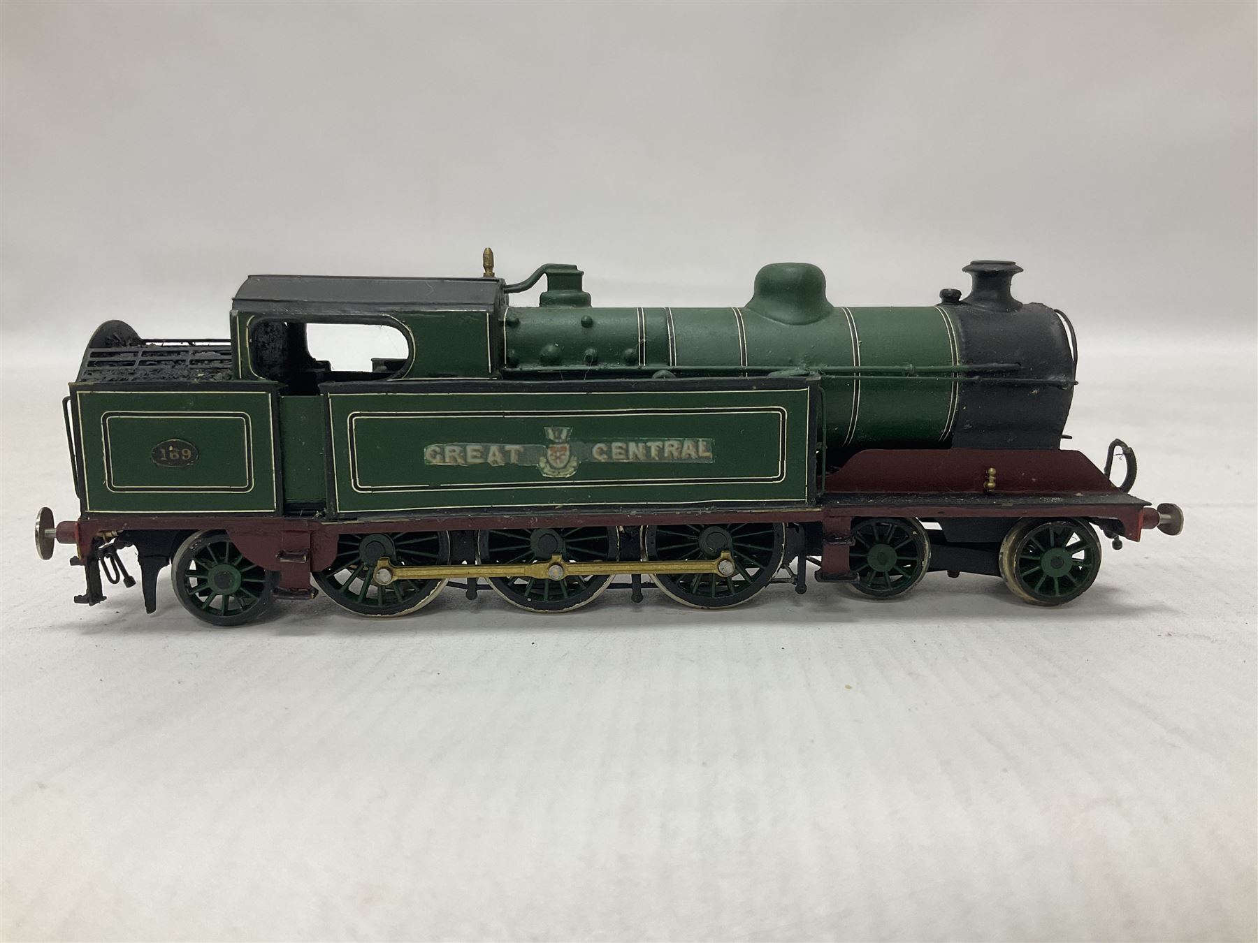 ‘00’ gauge - three kit built locomotives comprising Class J83 0-6-0T no.8477 finished in LNER green; GWR Class 4575 2-6-2T no.4589 finished in GWR green; GCR Class 9N/A5 4-6-2T no.169 finished in GCR green (3) 