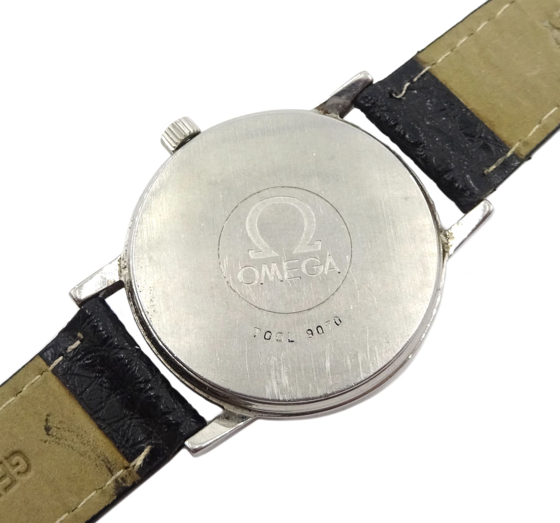 Omega gentleman's stainless steel manual wind wristwatch, calibre 1030, serial No. 44 527730, with date aperture, on black leather strap