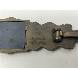 WW2 German Army / Waffen-SS Close Combat Clasp (Nahkampfspange) in bronze with backing plate, original pin and sunken catch; marked verso “FEC.W.E PEEKHAUS BERLIN” and “AUSF. A.G.M. u. K GABLONZ” L9.5cm