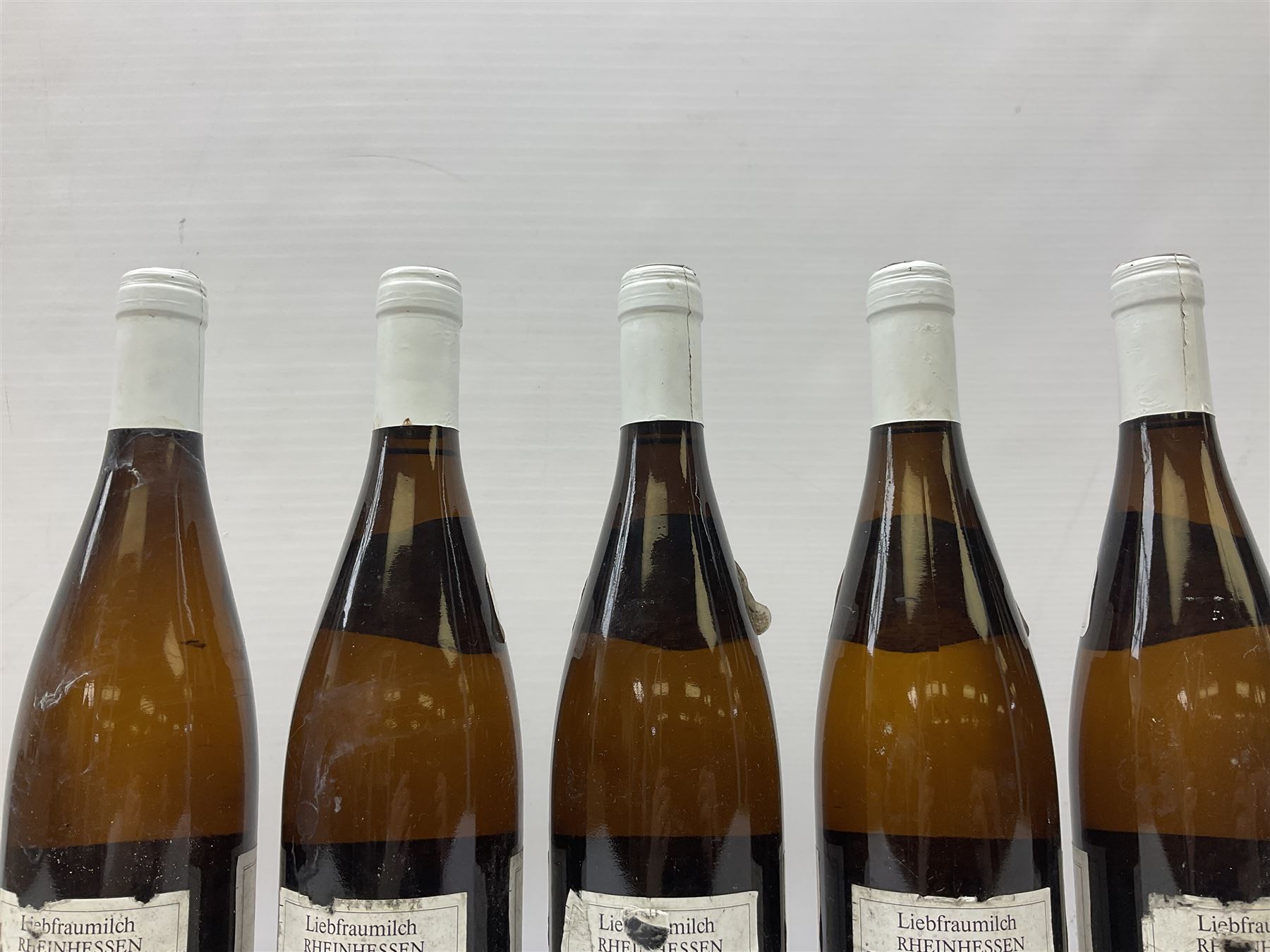 Mixed alcohol including two bottles Rully 1992 La Chaume, 75cl, 13% vol, Chateau Vieux Doumayne 1989 Saint-Emilion Grand Cru, 75cl, 12% vol, five bottles Krausen Keller Liebfraumilch Rheinhessen, five bottles Inniskillin 1992 Marechal Foch etc