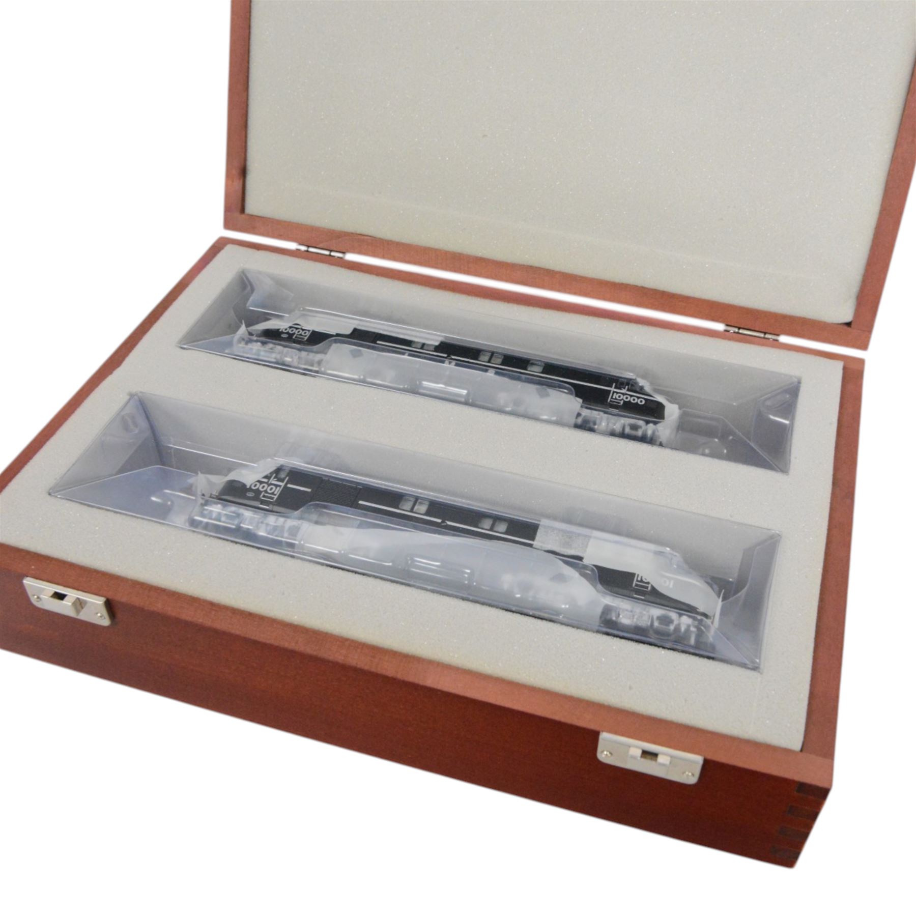 Limited edition Bachmann 00 gauge 'The LMS Twins' locomotives 10000 & 10001, in black livery, limited edition no. 256/500, in wooden presentation case with certificate of authenticity