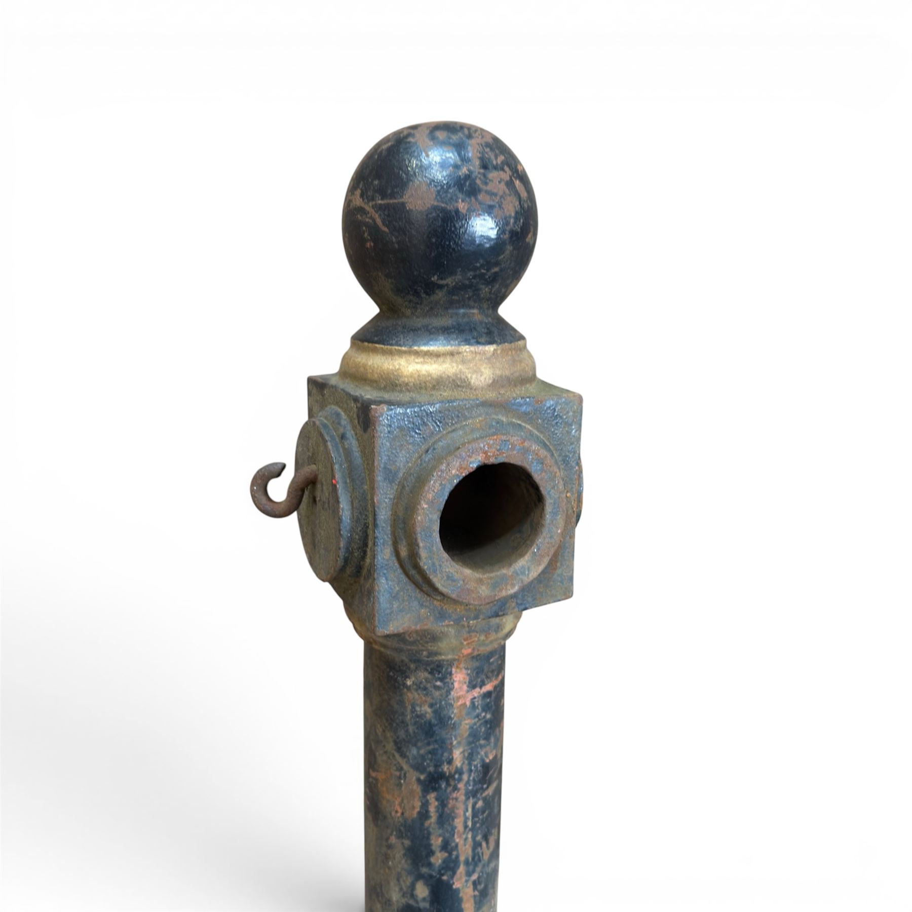 Pair of Victorian design painted heavy cast iron bollards or railing columns