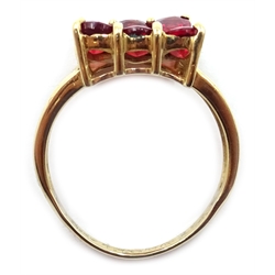  Gold garnet and diamond concave cluster ring, hallmarked 9ct  