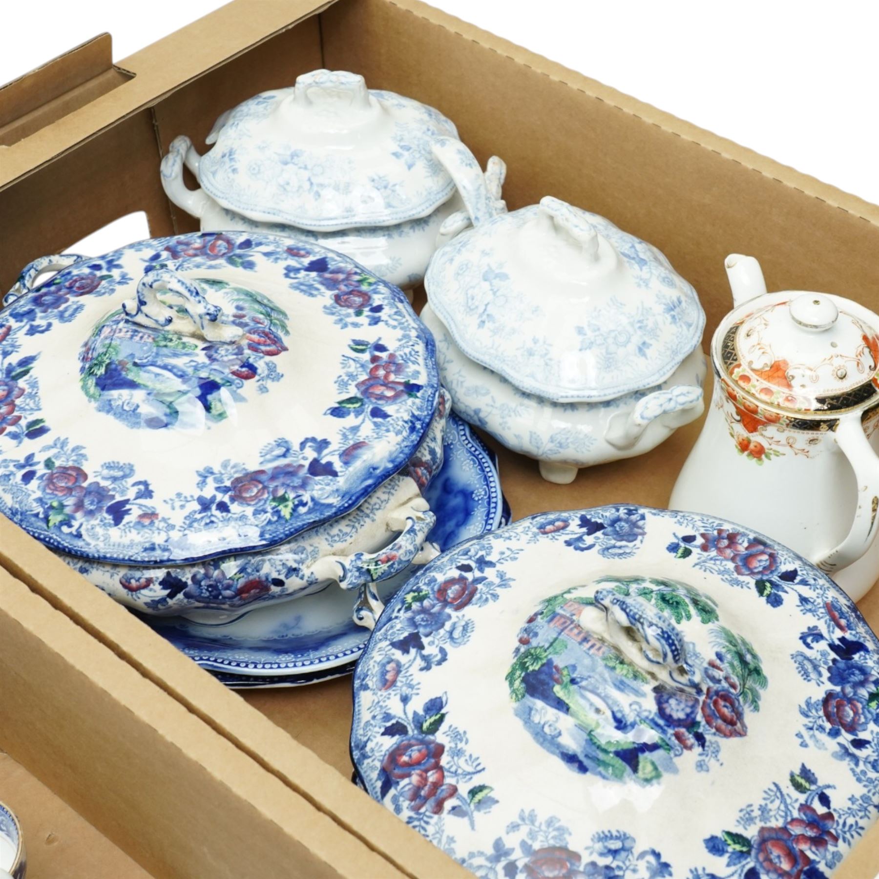 Collection of blue and white ceramics including pair of Asiatic Pheasant sauce tureens with covers and one ladle, four Royal Copenhagen place card holders and other items