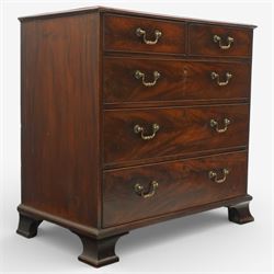 18th century Chippendale style mahogany chest of drawers, the moulded rectangular top above two short and three long drawers fitted with brass swan neck handles, raised upon original shaped bracket feet