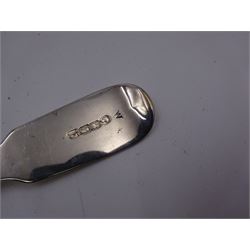 Set of six Victorian Irish silver Fiddle pattern dessert spoons, hallmarked George Waterhouse & Co, Dublin 1847