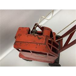 Mamod TE1a steam traction engine with burner, bunker, steering rod and funnel; red and black painted Tri-ang tin-plate Jones KL44 mobile crane; and two Hull Savings Bank Home Safe money boxes; all unboxed (4)