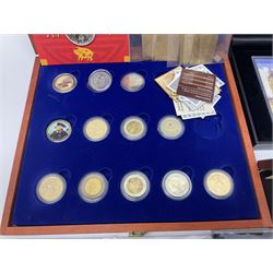 Mostly commemorative and fantasy coinage including commemorative crowns, 2018 'The Capsule Edition featuring the 2018 Paddington 50p coins' in display case, The Royal Mint Solomon Islands 2007 one ounce fine silver five dollars coin on card etc