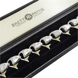 Brett Payne silver and 9ct gold fish necklace, twenty-five links each with silver fish heads and 9ct gold tails, Sheffield 1999, boxed