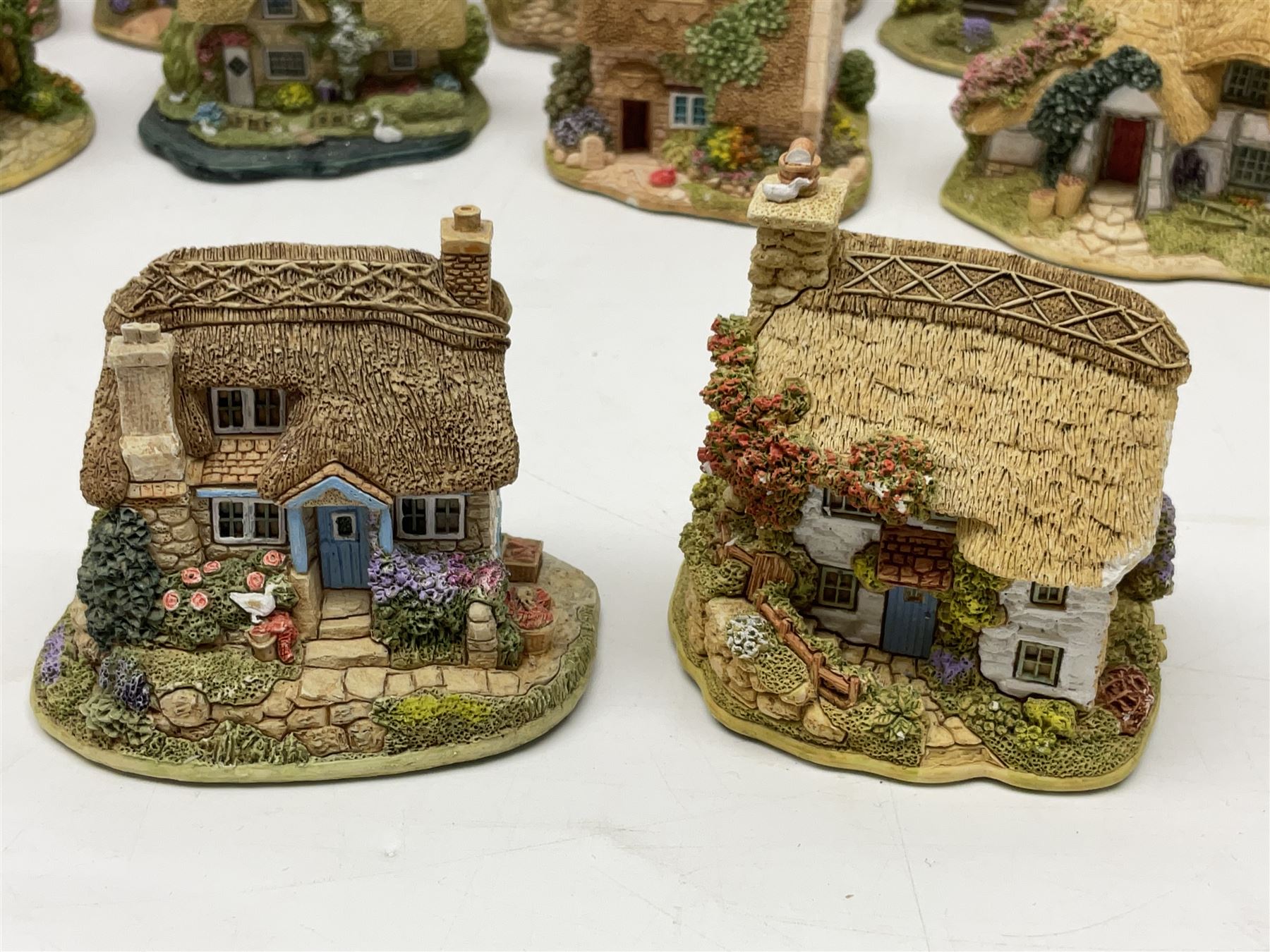 世界限定2500個　Lilliput Lane　VICTORIANA Limited to 2,500 Lilliput Lane VICTORIANA worldwide | eBay