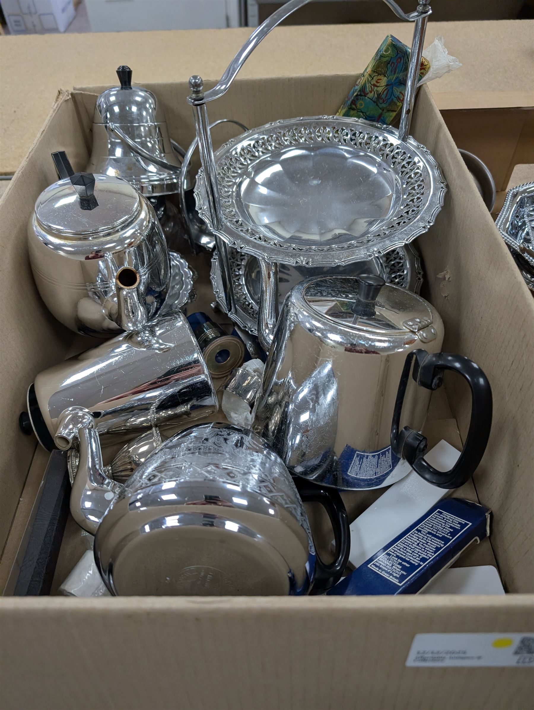 Quantity of metalware, including copper jug and bucket with ceramic handles, silver plated tea wares, souvenir spoons, etc