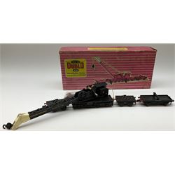 Hornby Dublo - Breakdown Crane No.4062 with Cowans Sheldon livery, boxed with screw jacks; D1 Girder Bridge, boxed; and T.P.O. Mail Van Set, boxed with instructions, mail bags, switch and tested tag (3)