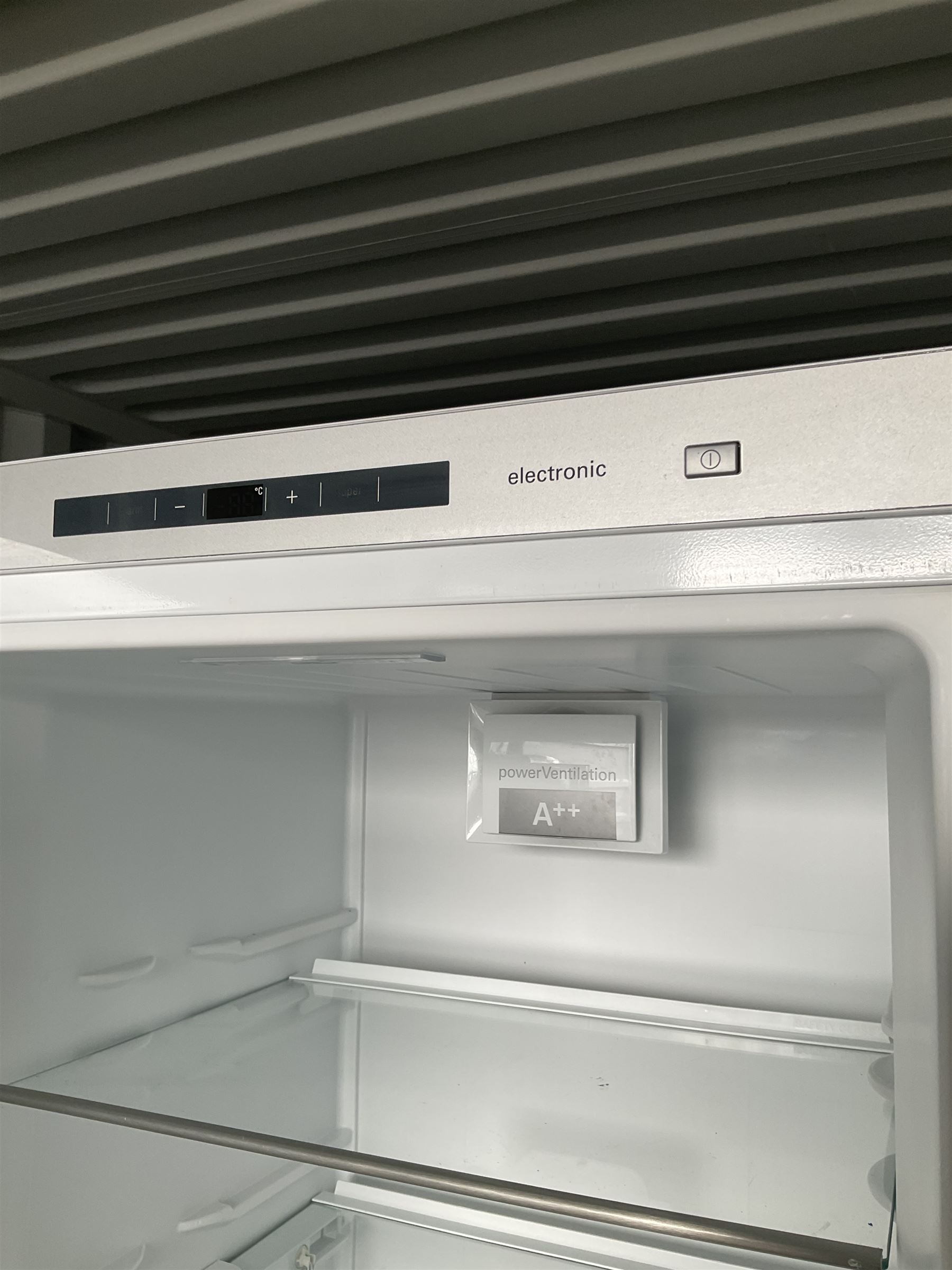 Siemens KS36VAW31G, A++, 346L, Fridge  - THIS LOT IS TO BE COLLECTED BY APPOINTMENT FROM DUGGLEBY STORAGE, GREAT HILL, EASTFIELD, SCARBOROUGH, YO11 3TX