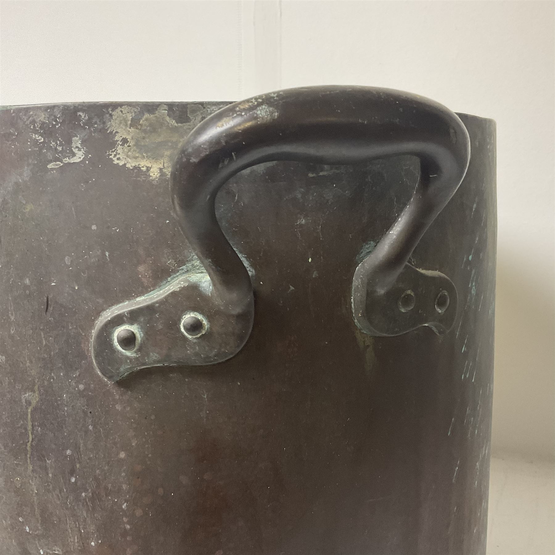 Twin handled copper boiling pan with fitting for a tap, H36cm, D39cm 