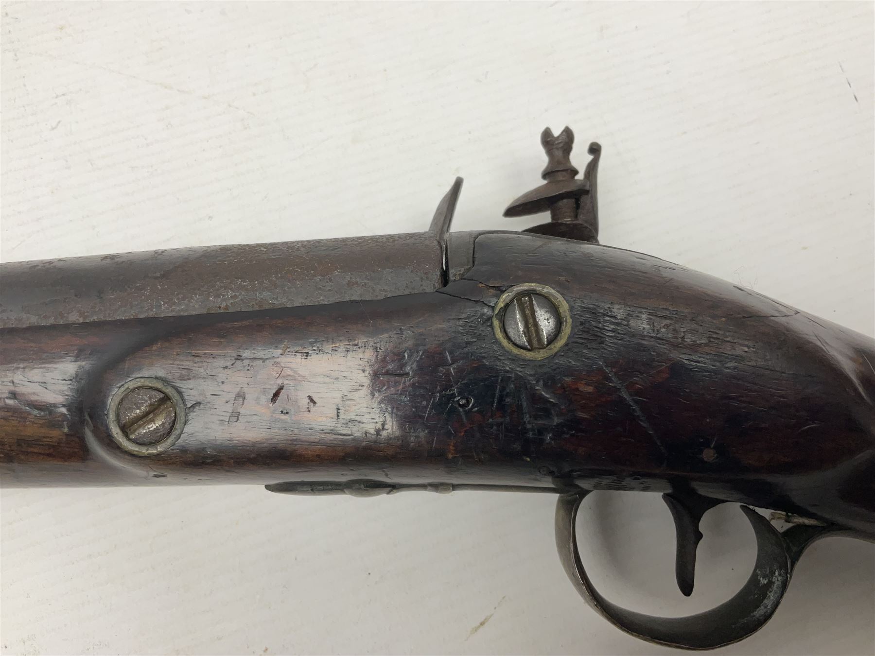 Early 19th century flintlock single barrel sporting gun by Johnston, approximately 14-bore, with 94cm(37