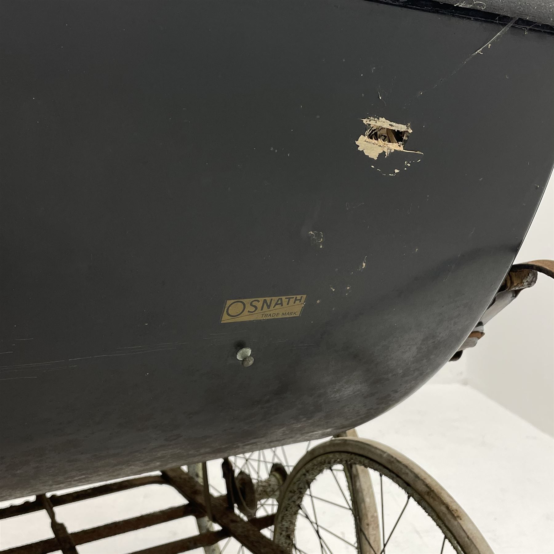 Vintage pram by Osnath 