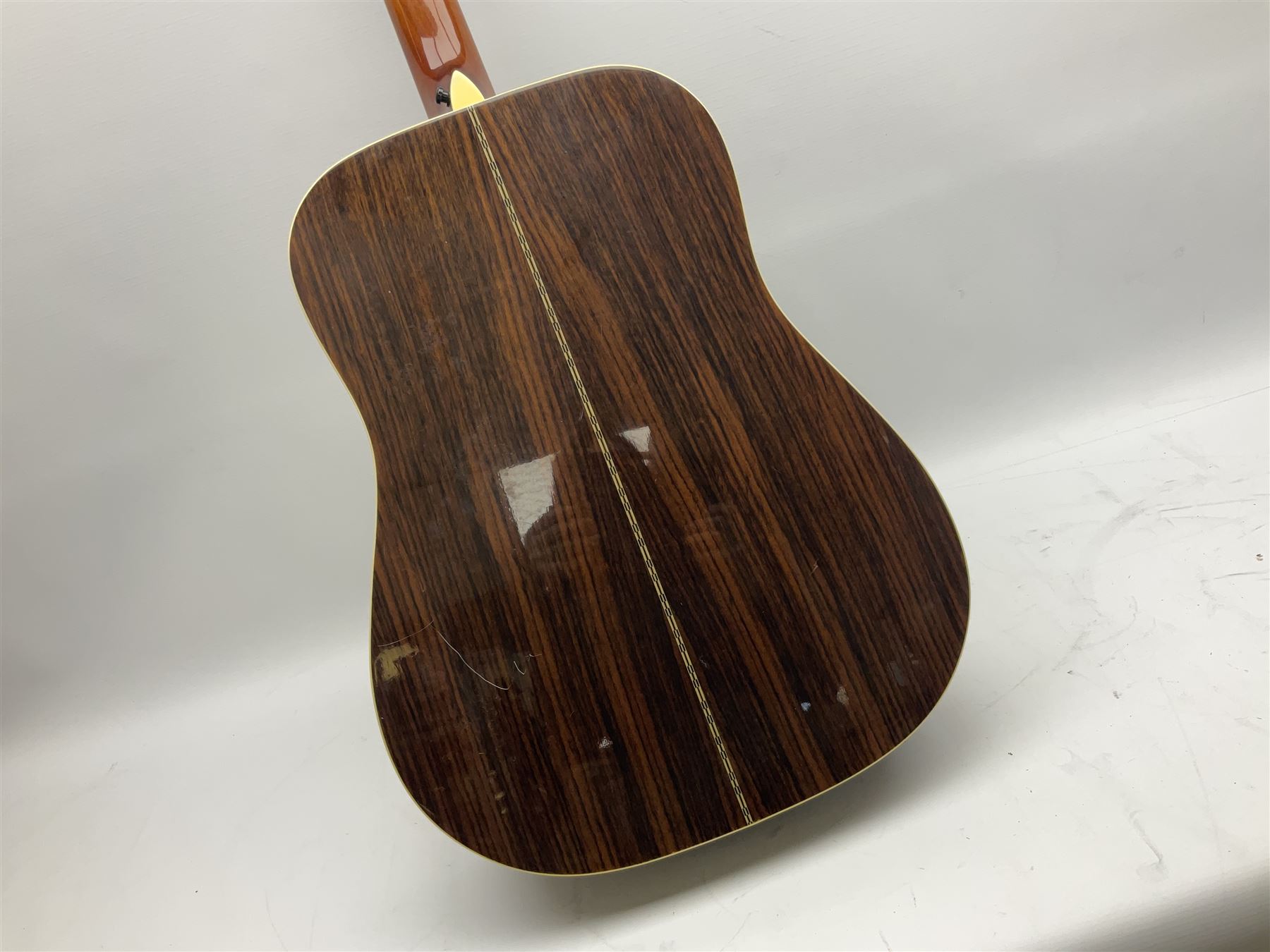 Tanglewood Earth 1000 electro-acoustic guitar, with ivory coloured trim and abalone inlay, serial no. 02050489, L103cm