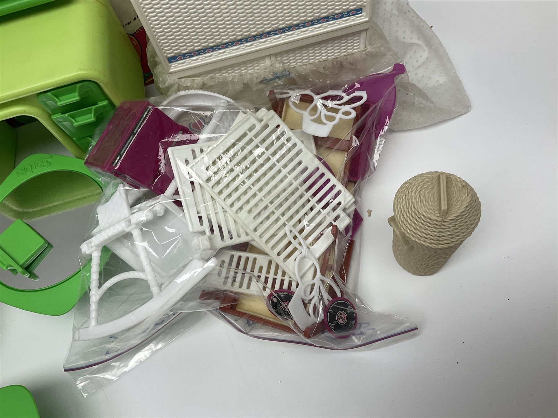 Barbie - collection of 1980s accessories including furniture and outside effects, Fluff the kitten, baby's high chair, playset and nursery items, groceries, crockery, pots and pans, homewares, television, 1985 Annual, transistor radio etc; all unboxed
