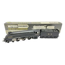 Wrenn '00' gauge - Class A4 4-6-2 locomotive 'Gannet' No.4900 in NE Wartime black; boxed with instructions.