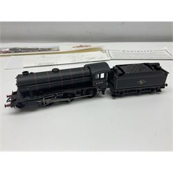Bachmann '00' gauge - Class D11 4-4-0 'Butler Henderson' Great Central locomotive No. 506, produced exclusively for the National Railway museum; boxed with slip-case; and Class K3 2-6-0 BR lined black late crest locomotive No.61949; boxed; both DCC ready (2)
