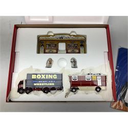 Corgi Showman's Range - thirteen die-cast models comprising 06601, 09901, 12601, 15901, 16101, 16501, 16502, 21701, 24401, 24801, 27602, 27801 and 31012 (Boxing Set); together with Corgi Classics No.31702 ERF Box Van, Showman's Caravan and VW Van; all boxed (14)