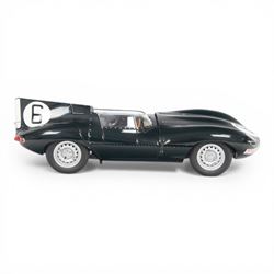 Autoart Signature Jaguar D-Type 1955 LeMans 24 Hours Winner, racing no. 6 in racing green, boxed