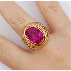 14ct rose gold single stone synthetic pink stone ring