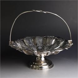 Edwardian silver swing handled basket, o