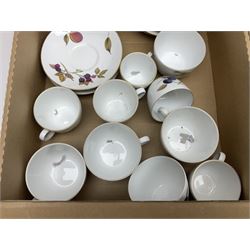 Extensive collection of Royal Worcester Evesham pattern tea and dinner service and other items, to include teapot, covered serving dishes, oval serving dishes, dinner plates, side plates etc