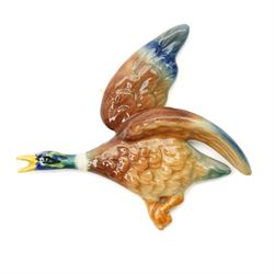 Sylvac - set of four graduated flying ducks, printed and impressed marks verso, largest W32cm (4)