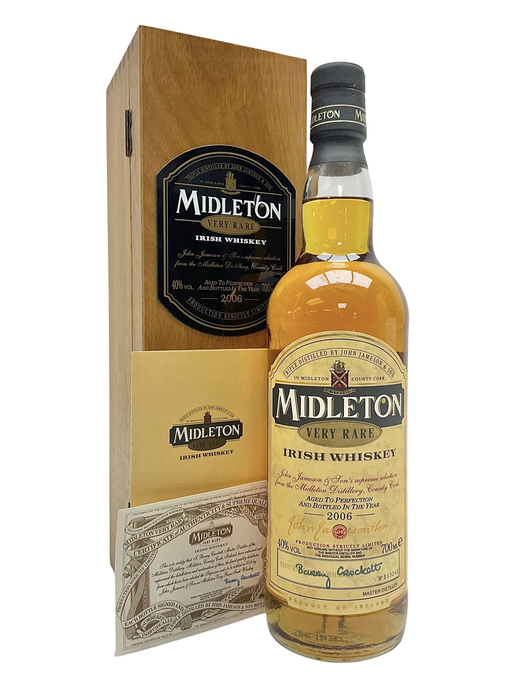 Midleton, 2006, Very Rare Irish Whiskey, 700ml, 40% vol, in original presentation box with certificate