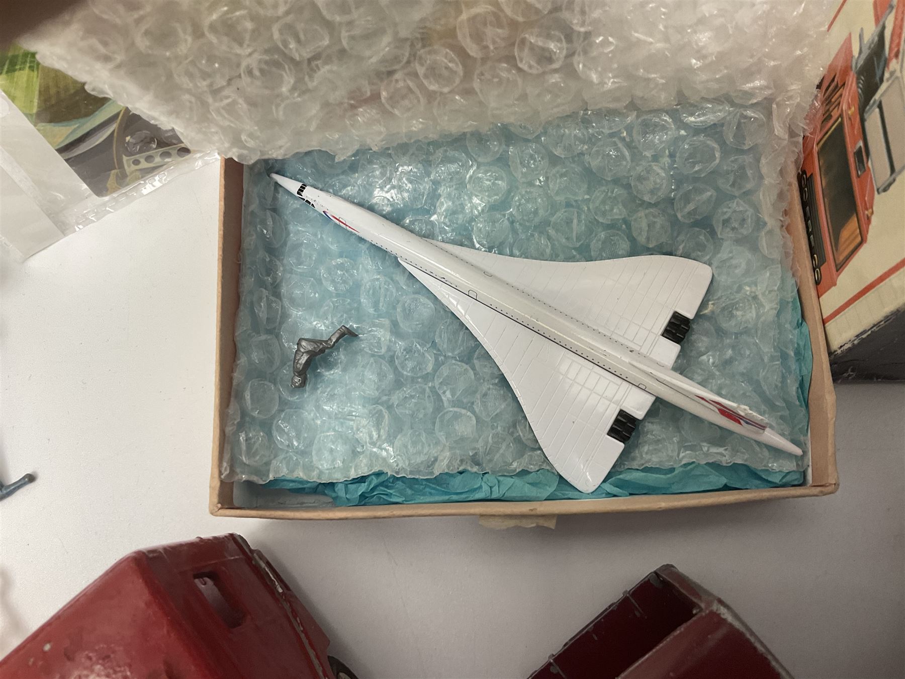 Various makers - Matchbox Superkings Snorkel Fire-Engine No.K-39 and King Size Scammell Tipper Truck No.K-19; both boxed; and large quantity of unboxed, playworn and repainted models by Dinky, Corgi, Lesney, EFE, Micromachines etc