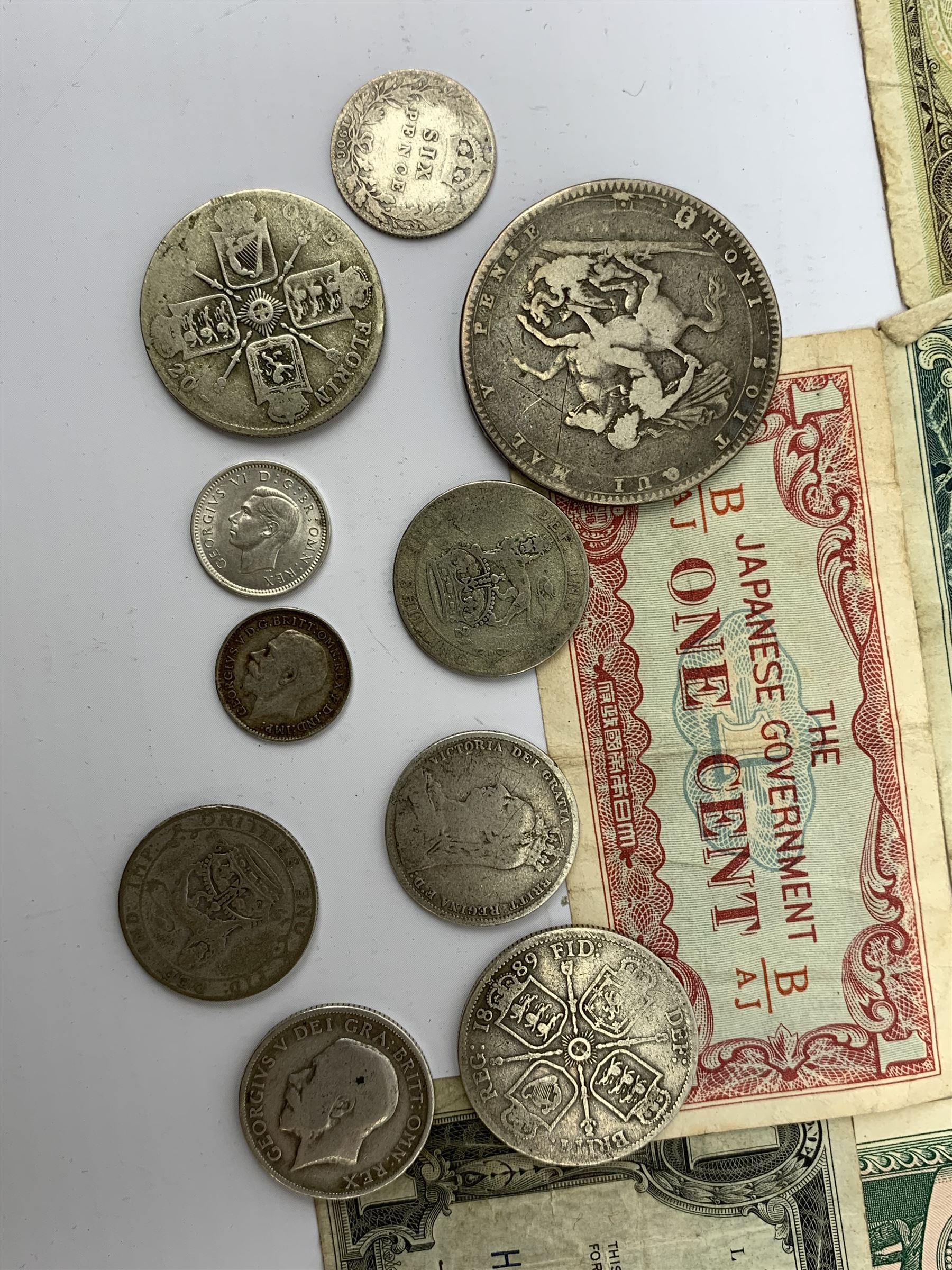 Great British and World coins including approximately 50 grams of pre 1920 Great British silver coins including George III 1820 crown, approximately 100 grams of pre 1947 Great British silver coins, Irish 1928 half crown, small number of United States of America coins etc and a small number of World banknotes