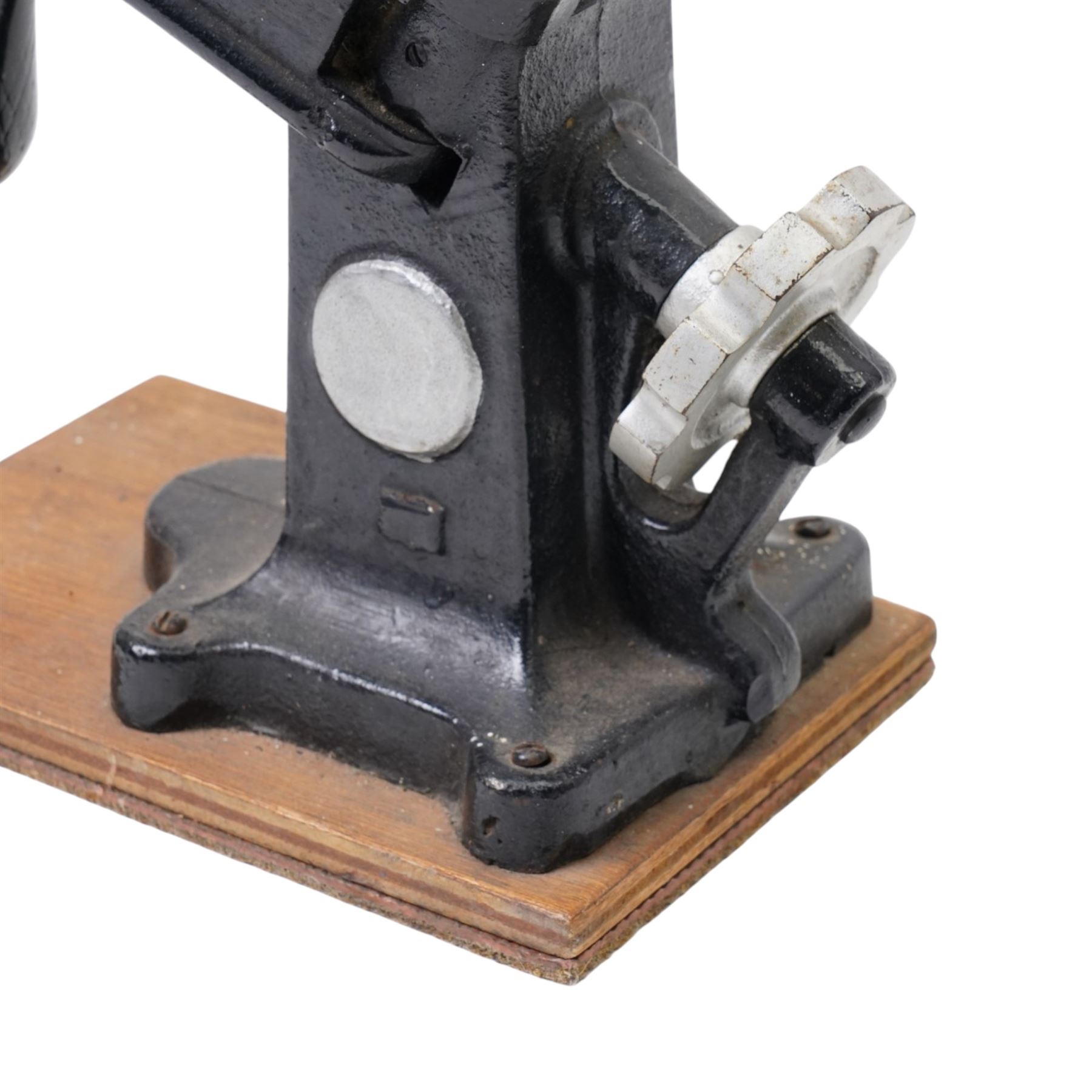 Cast iron industrial cobbler shoe stretcher, H32cm