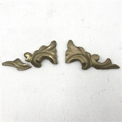 Victorian overmantle mirror, W122cm, H79cm