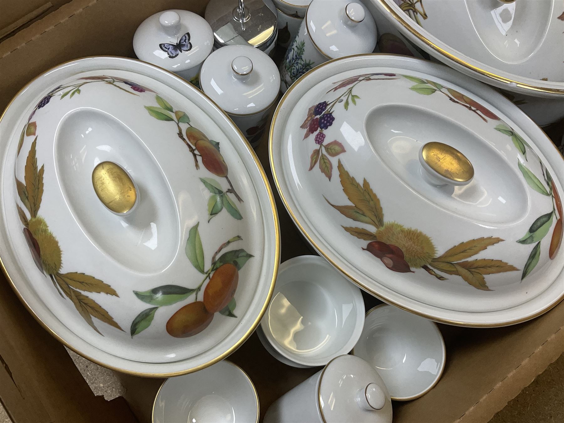 Royal Worcester Evesham and Evesham Vale tea and dinner wares, to include, three large covered tureens, coffee pot, eight tea cups and saucers, milk jug, two covered sucriers, boxed serving spoons etc, approx .130