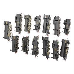 Thirteen 00 gauge kit built locomotives and five kit built tenders