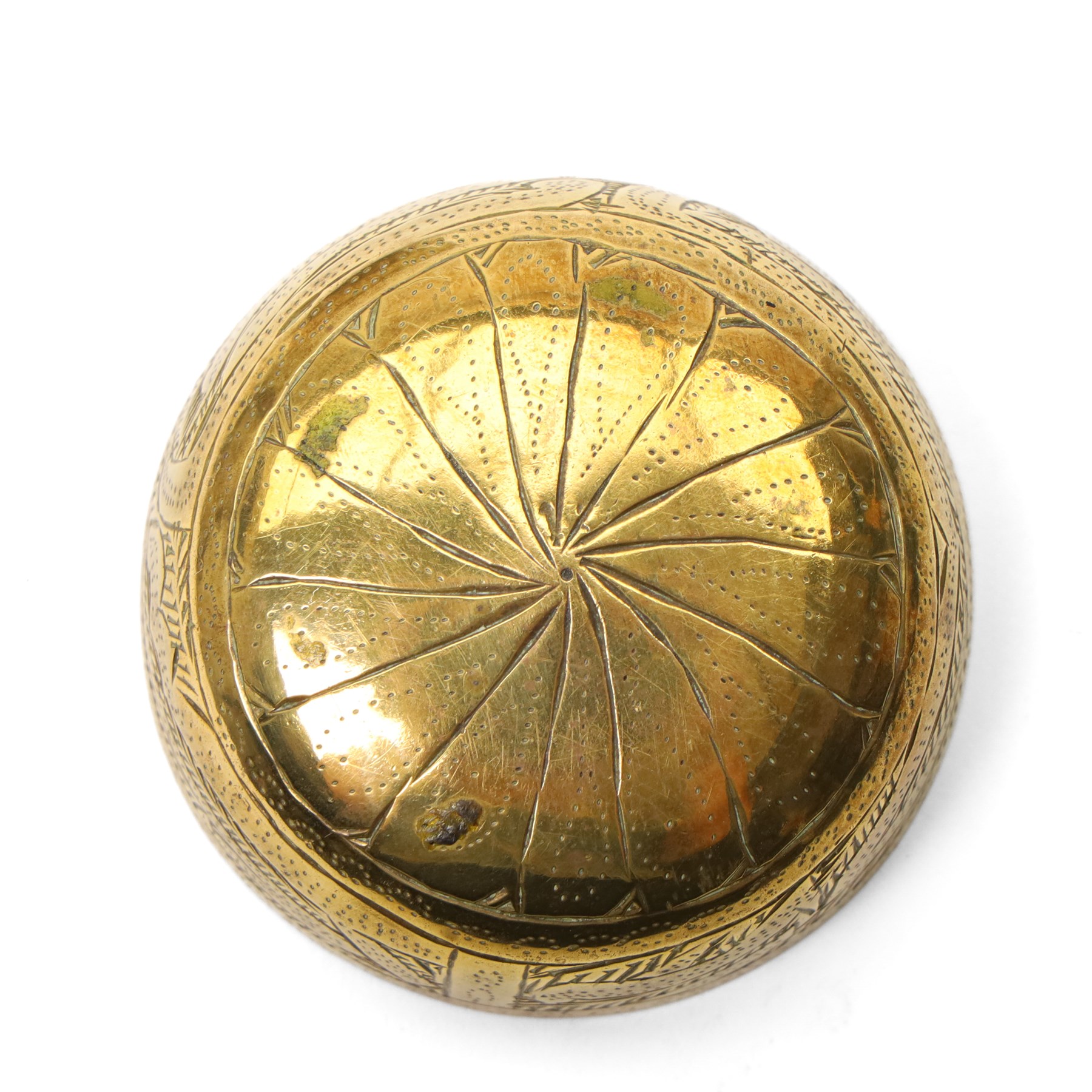 Collection of brassware, including a Cairoware platter and small vase, an Indian box and vase, and other small items (8)