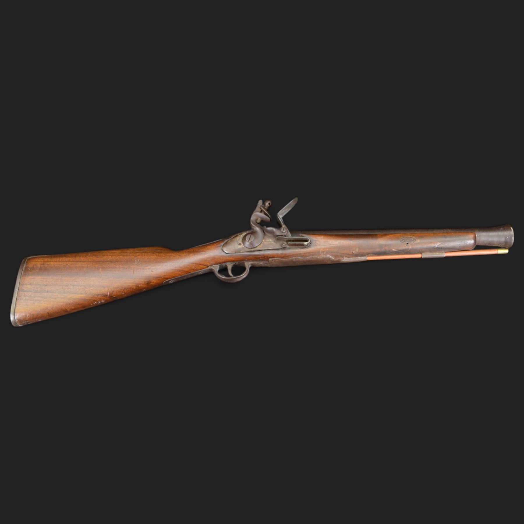 Blunderbuss flintlock long pistol, with 42.5cm flared steel barrel, with later ram rod beneath barrel, overall L83cm